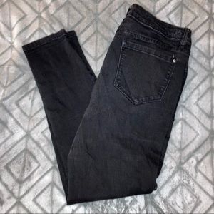 [KENSIE] Black Mid-Rise Distressed Skinny Jeans